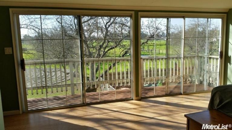 9814 Mindy Ln, Wilton, CA 95693 photo 8