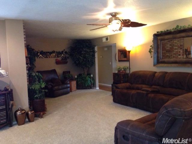 1504 Peppertree Ln, Modesto, CA 95355 photo 7