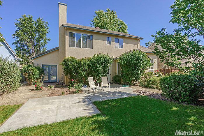 3026 Carmelo Ln, Davis, CA 95618 photo 2