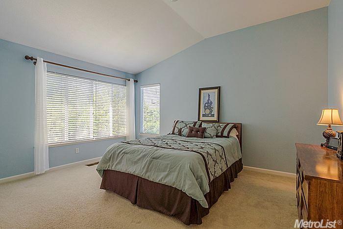 3026 Carmelo Ln, Davis, CA 95618 photo 12