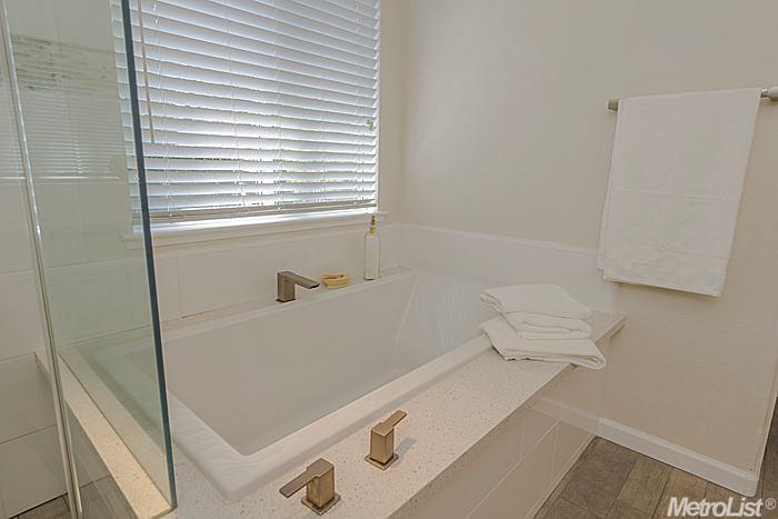 3026 Carmelo Ln, Davis, CA 95618 photo 14