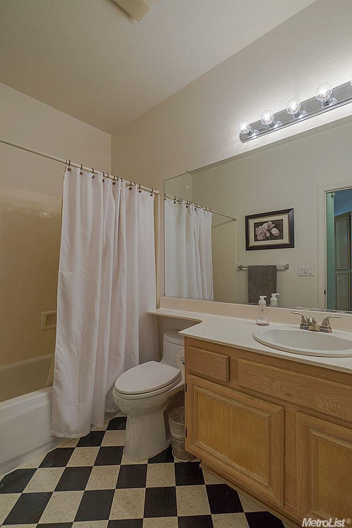3026 Carmelo Ln, Davis, CA 95618 photo 18