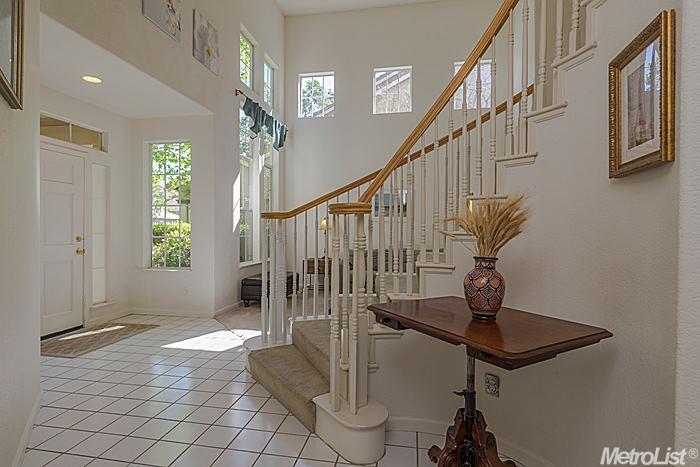 3026 Carmelo Ln, Davis, CA 95618 photo 5