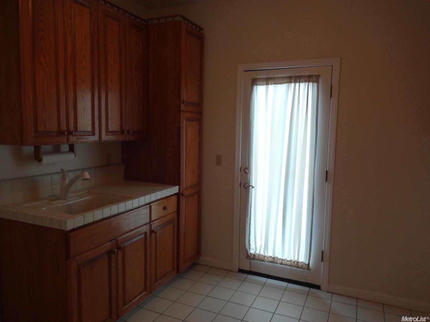 1133 Chateau Ct, Lodi, CA 95242 photo 10