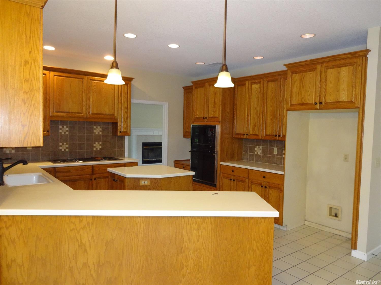 1133 Chateau Ct, Lodi, CA 95242 photo 5