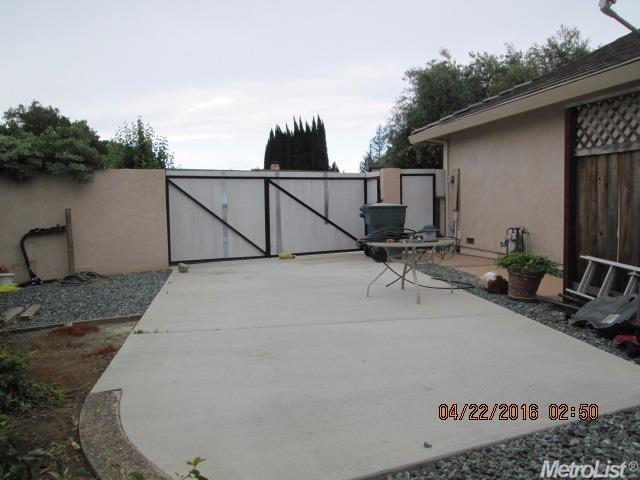 2009 Columbard Way, Modesto, CA 95351 photo 24