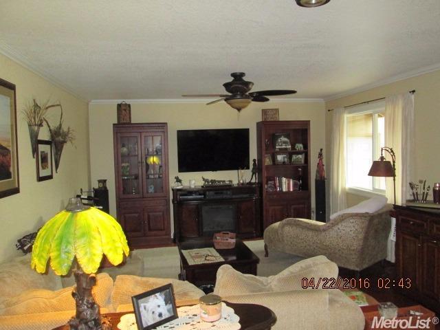2009 Columbard Way, Modesto, CA 95351 photo 12