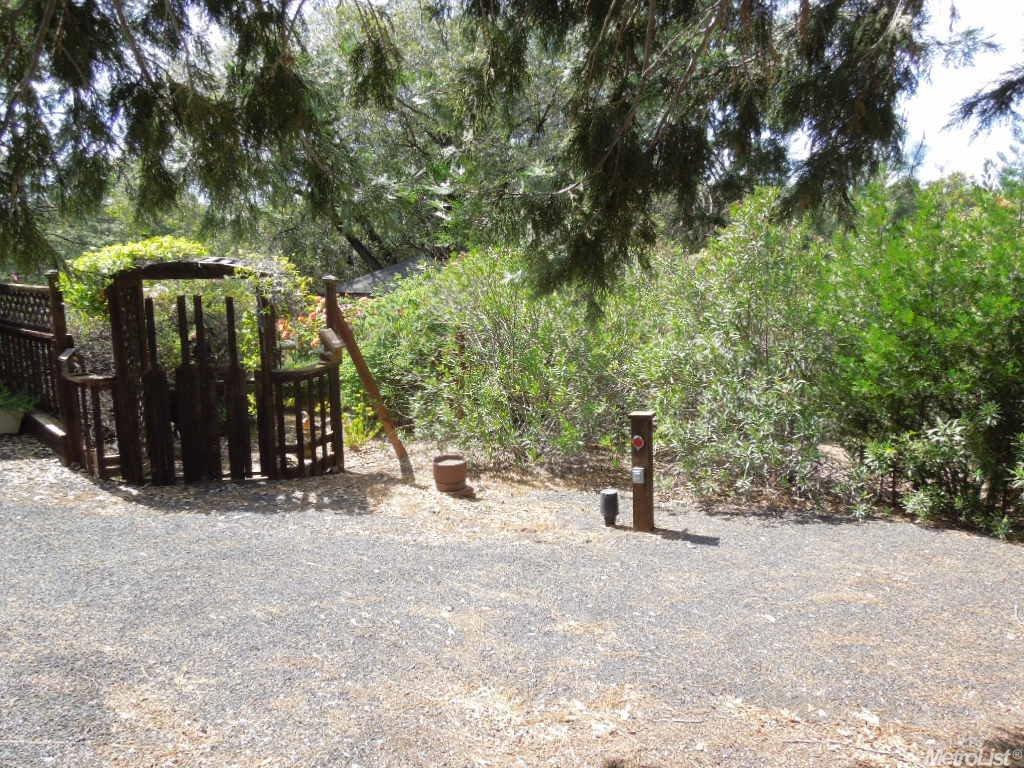 19777 Meadowood, Jackson, CA 95642 photo 17