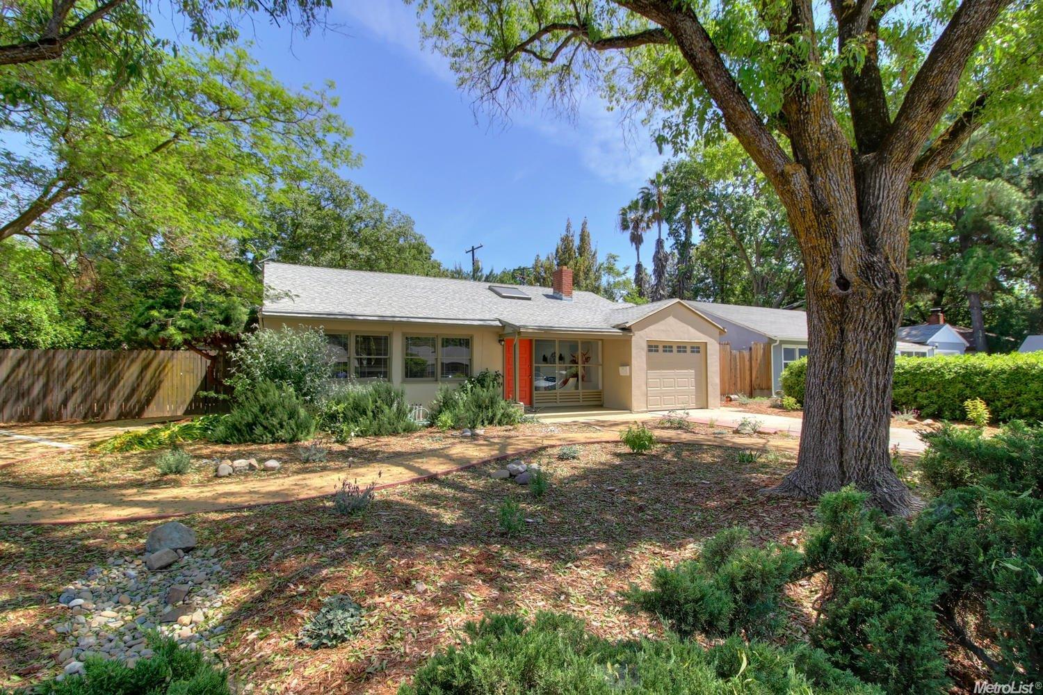 852 L St, Davis, CA 95616 photo 1