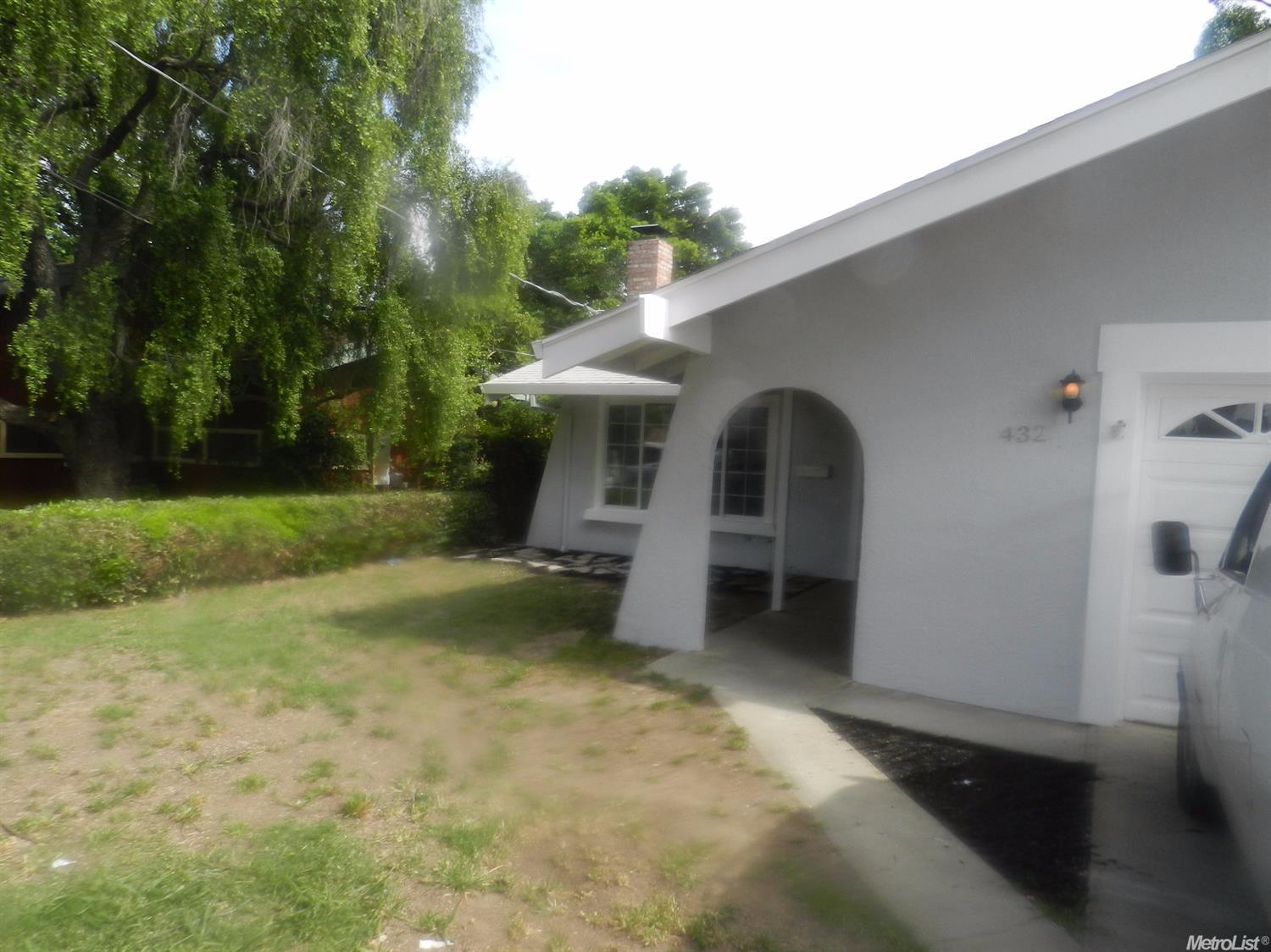 432 Abbey St, Winters, CA 95694 photo 3