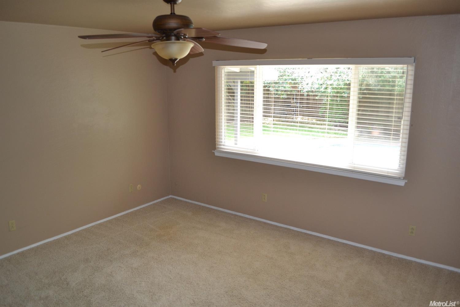 4706 Lake Dr, Carmichael, CA 95608 photo 18