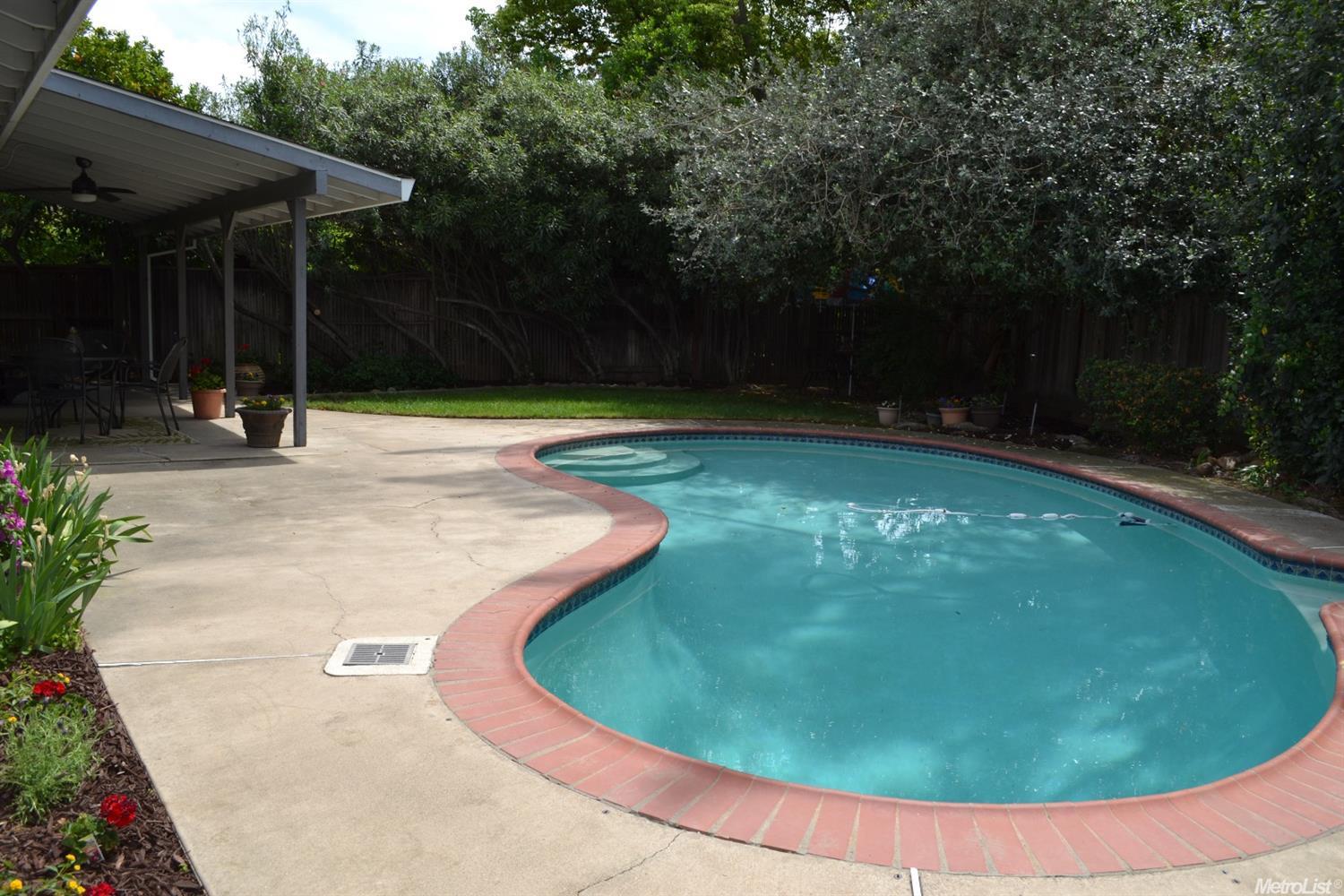 4706 Lake Dr, Carmichael, CA 95608 photo 24