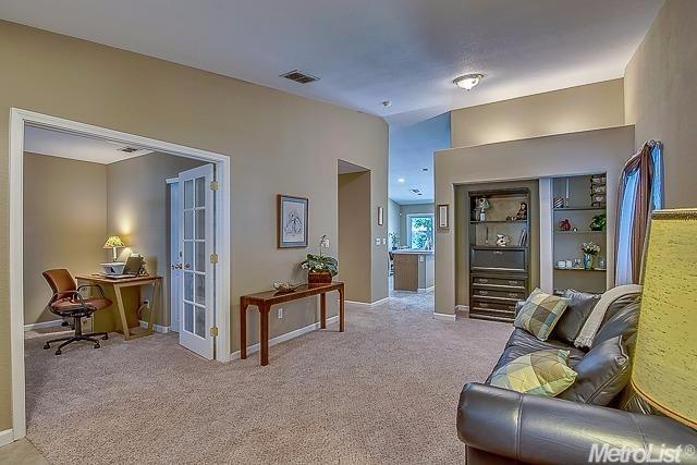4242 Castleton Cir, Mather, CA 95655 photo 7