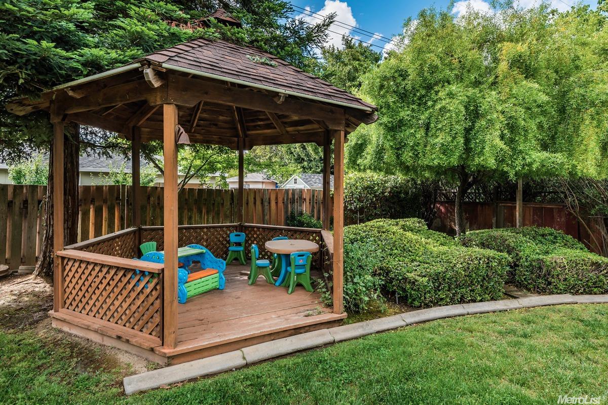 3925 Garfield Ave, Carmichael, CA 95608 photo 23
