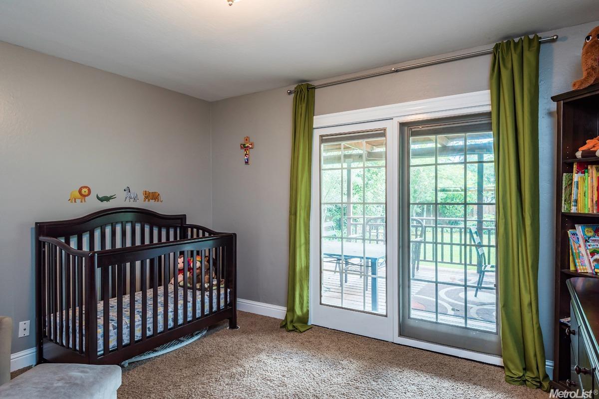 3925 Garfield Ave, Carmichael, CA 95608 photo 16