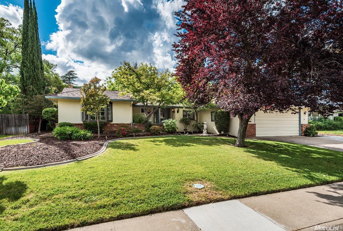 3925 Garfield Ave, Carmichael, CA 95608 photo 1
