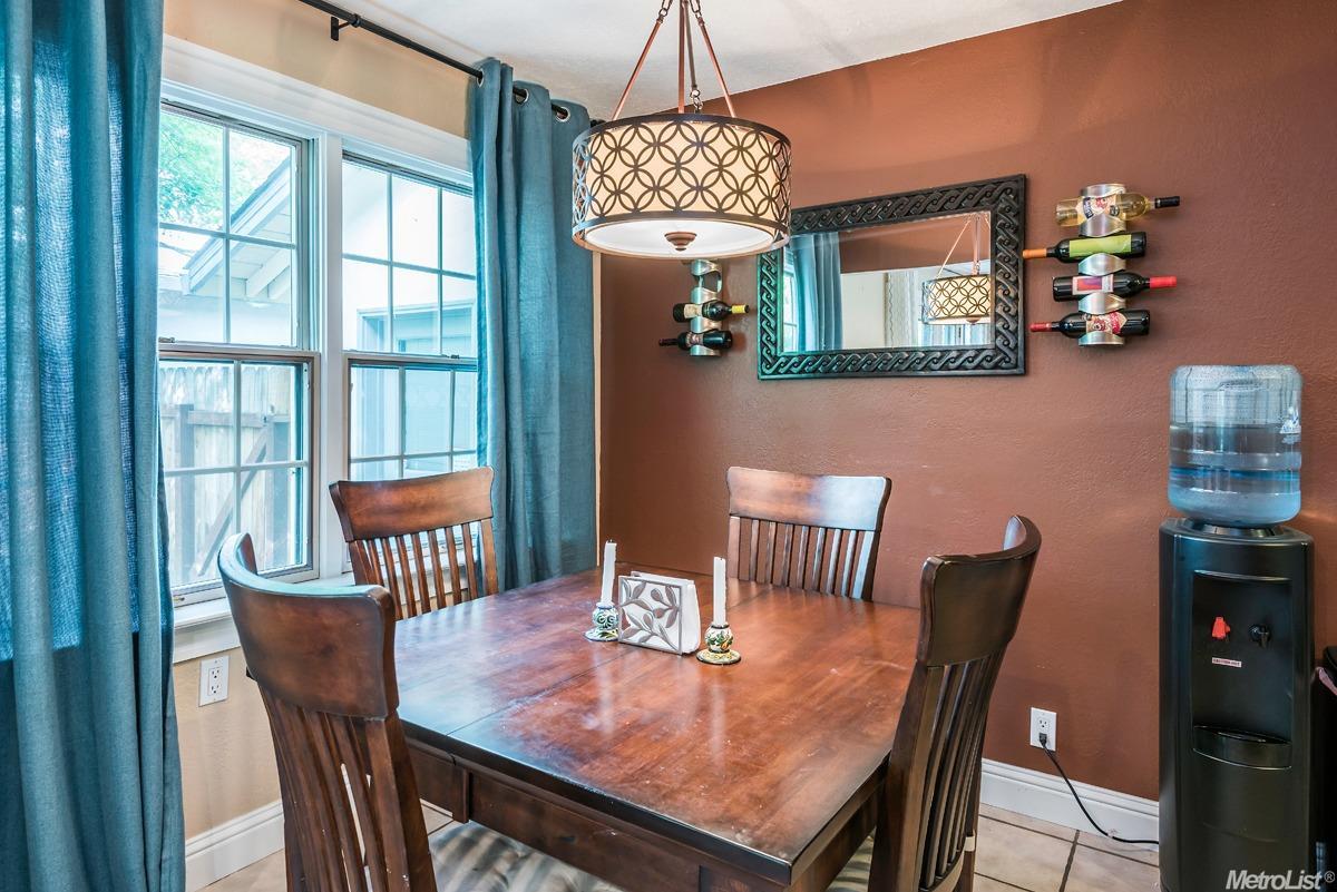 3925 Garfield Ave, Carmichael, CA 95608 photo 7