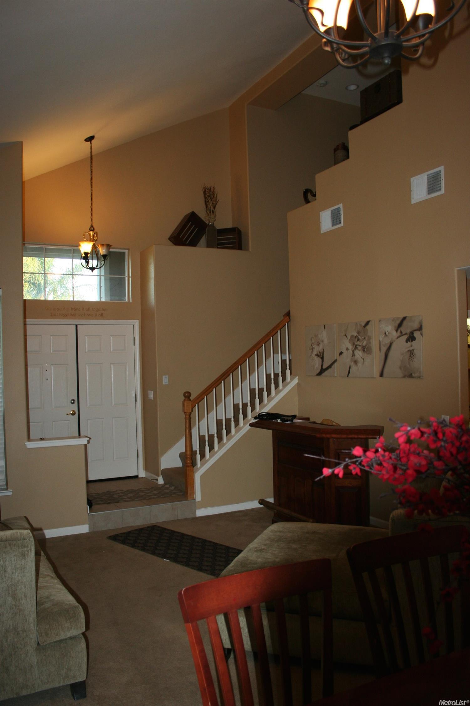 411 De Bord Dr, Tracy, CA 95376 photo 4