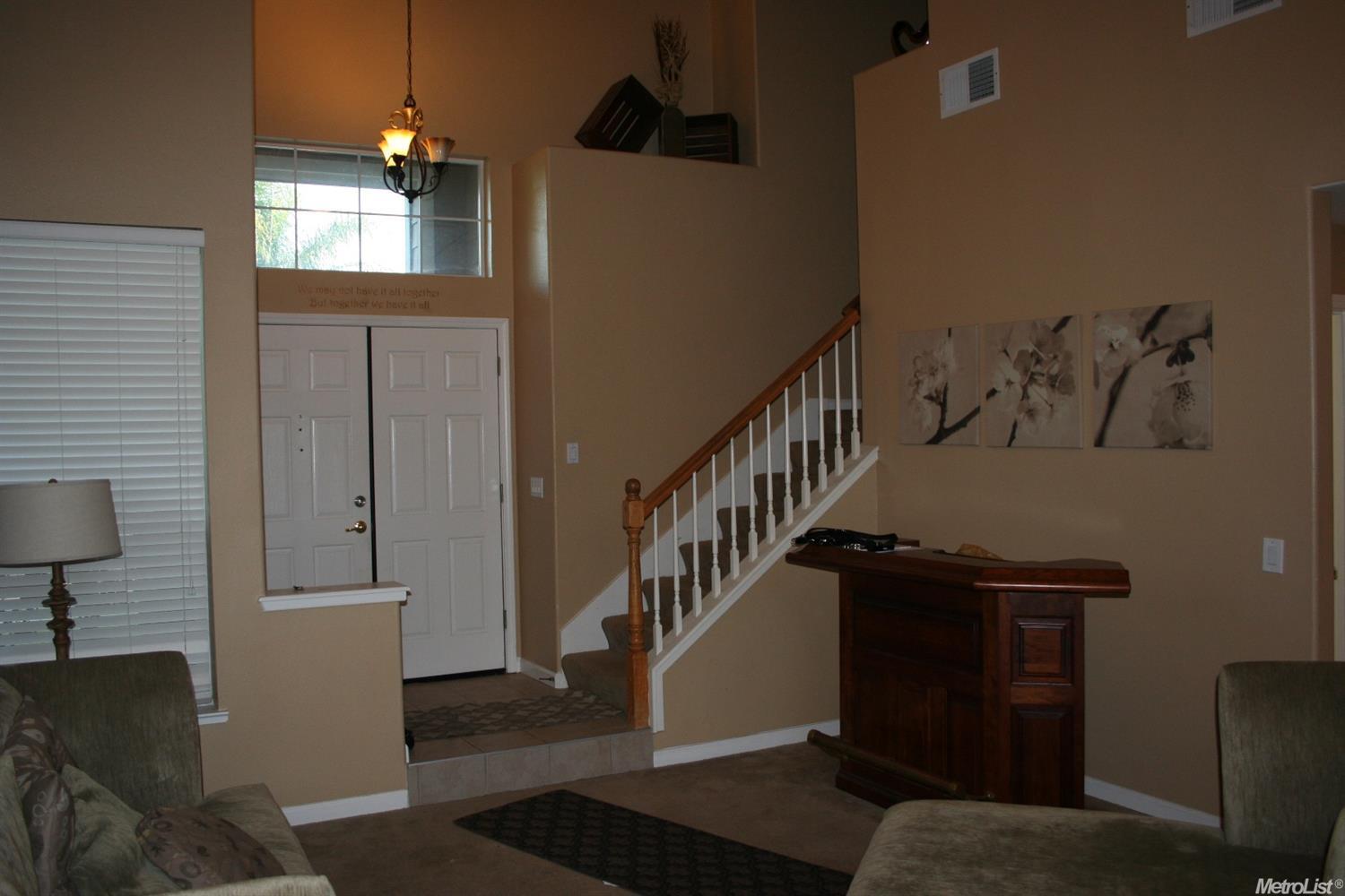 411 De Bord Dr, Tracy, CA 95376 photo 3