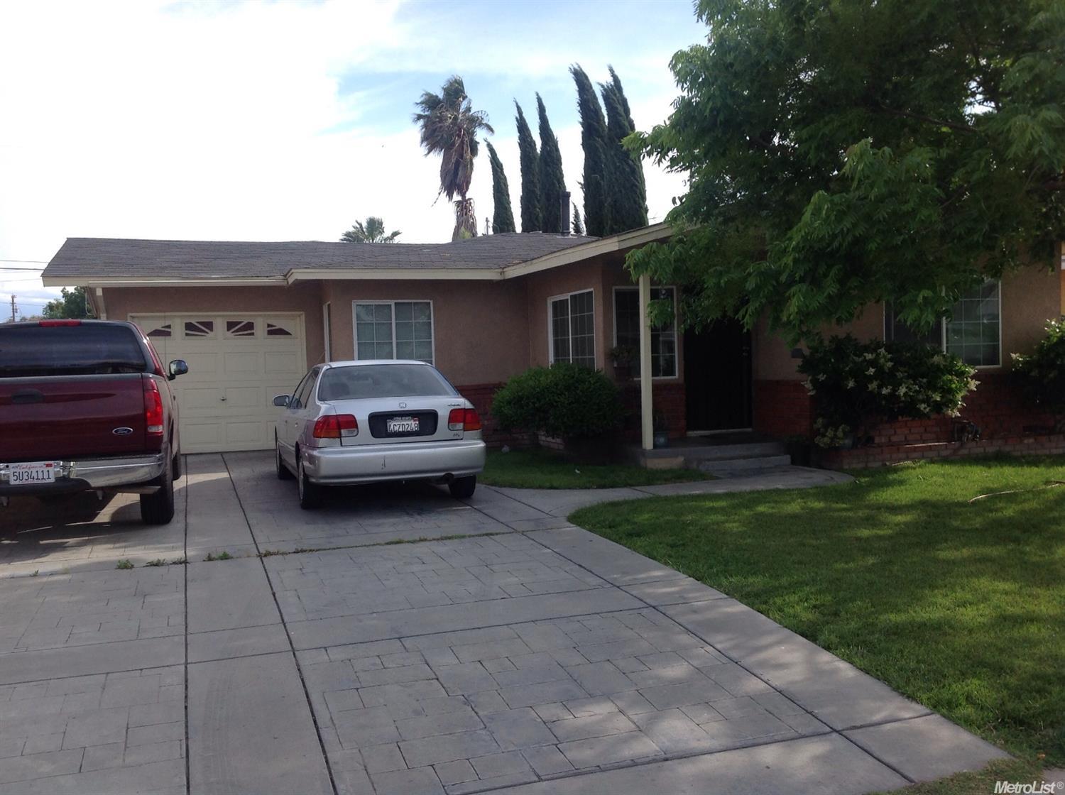 2016 Sequoia St, Ceres, CA 95307 photo 3