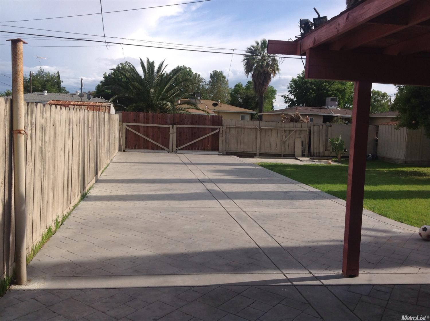 2016 Sequoia St, Ceres, CA 95307 photo 9