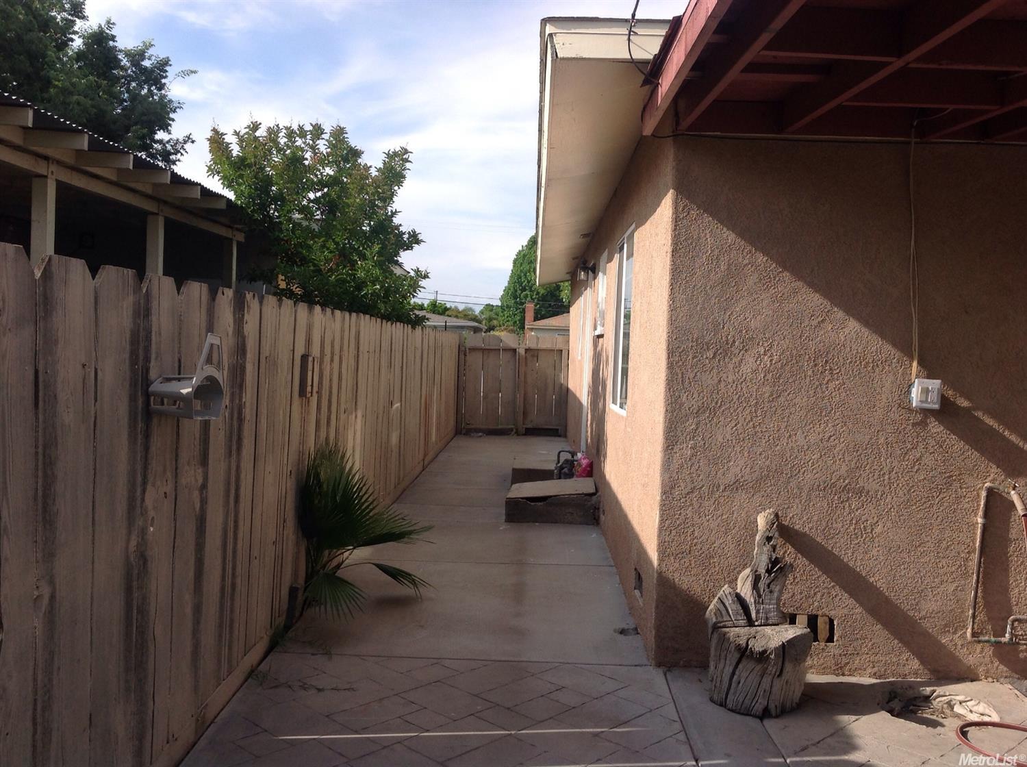 2016 Sequoia St, Ceres, CA 95307 photo 6