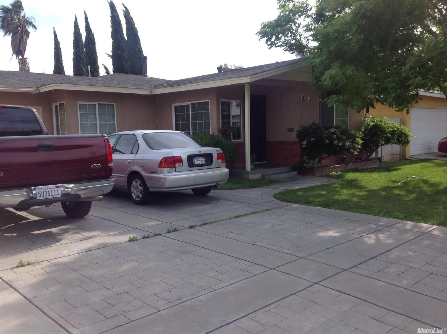 2016 Sequoia St, Ceres, CA 95307 photo 2