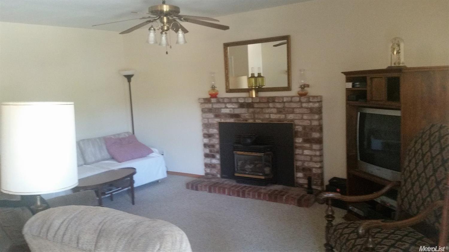 17876 Black Bart Dr, Jamestown, CA 95327 photo 4