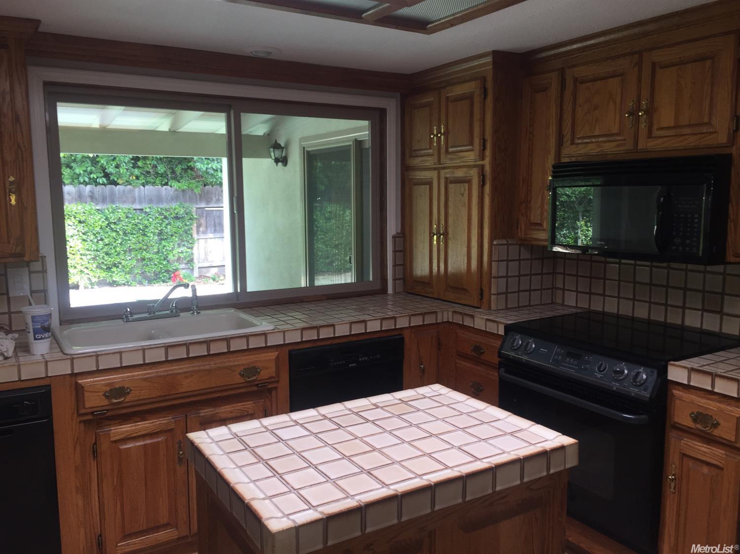 916 Foxcroft Ln, Modesto, CA 95355 photo 10