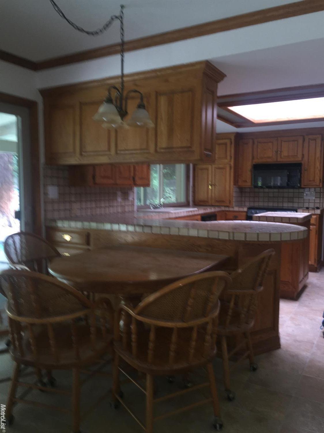 916 Foxcroft Ln, Modesto, CA 95355 photo 9