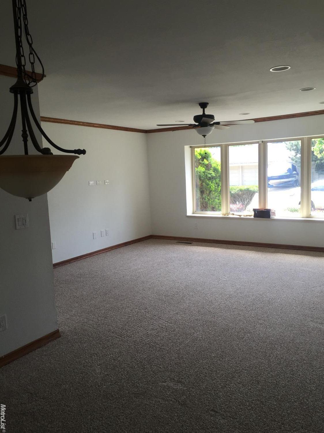 916 Foxcroft Ln, Modesto, CA 95355 photo 12