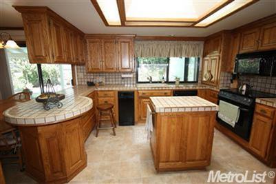 916 Foxcroft Ln, Modesto, CA 95355 photo 6