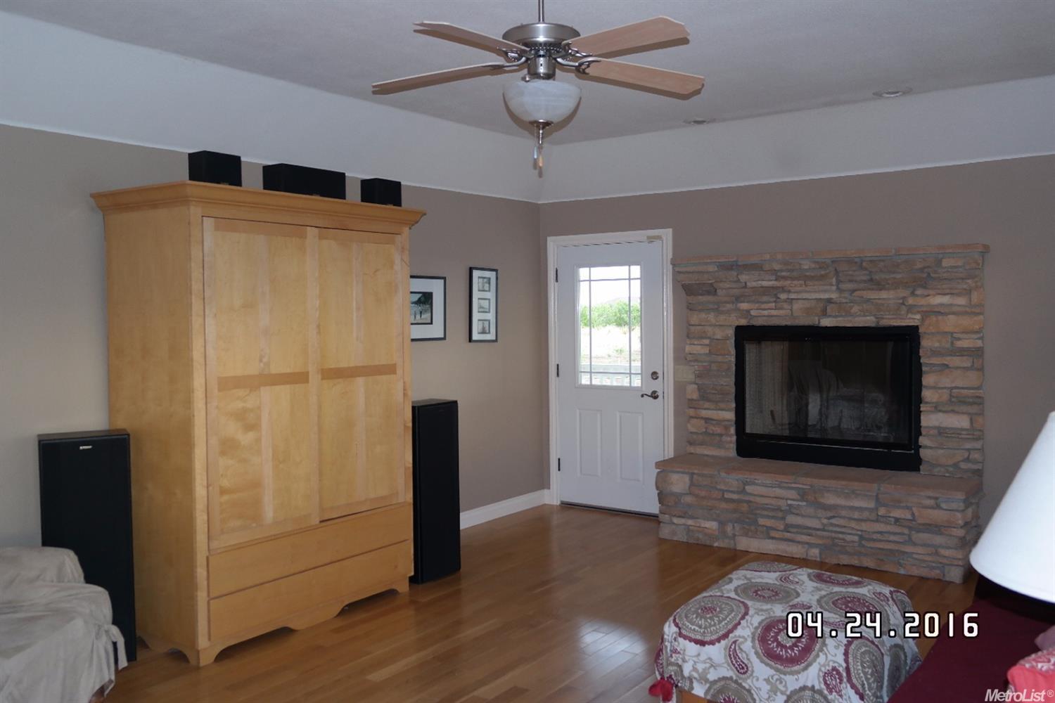 16757 Locust Ave, Patterson, CA 95363 photo 6