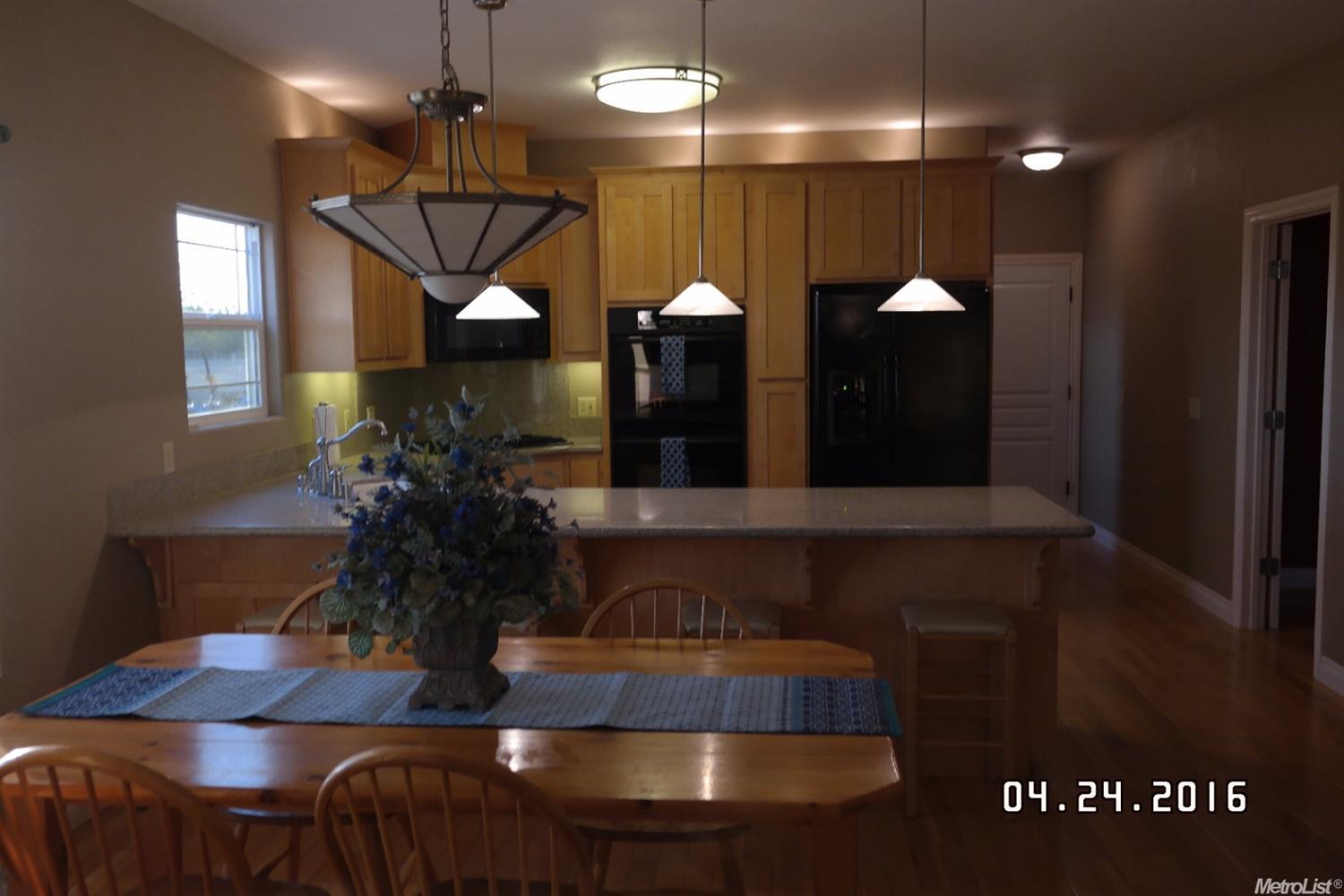 16757 Locust Ave, Patterson, CA 95363 photo 4