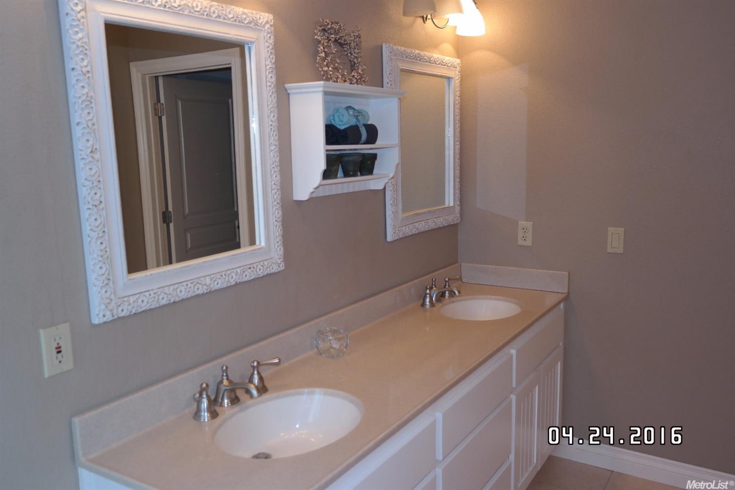 16757 Locust Ave, Patterson, CA 95363 photo 10