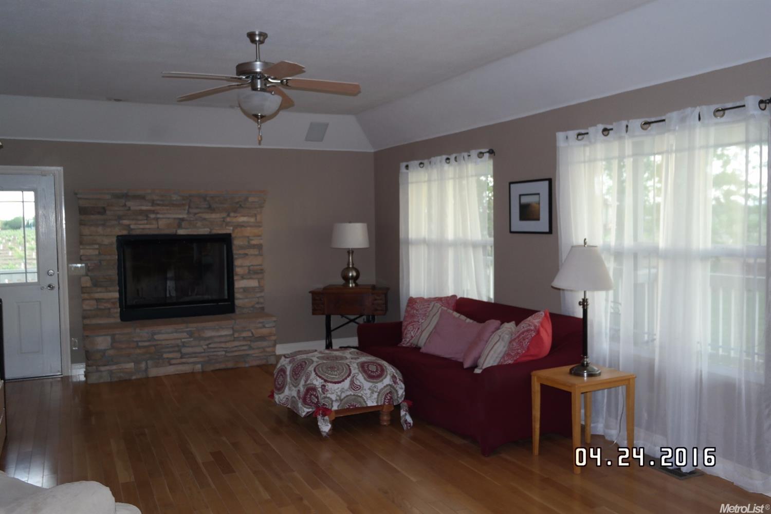 16757 Locust Ave, Patterson, CA 95363 photo 5