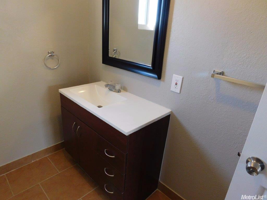 43 E 11th St, Merced, CA 95341 photo 17