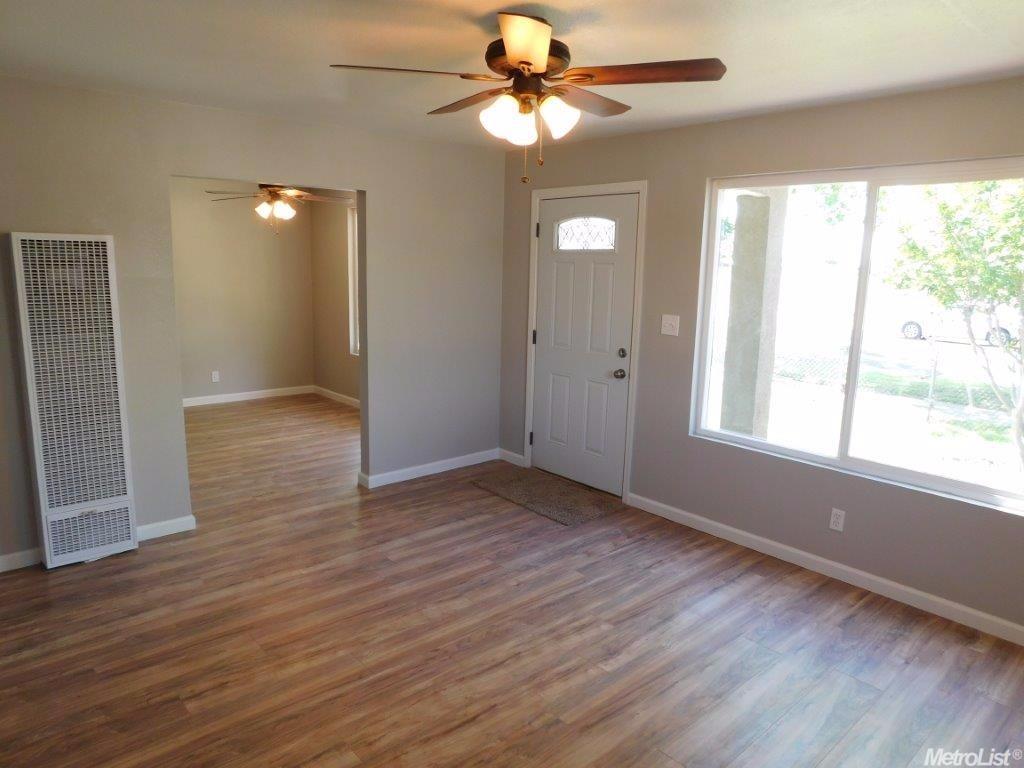 43 E 11th St, Merced, CA 95341 photo 4
