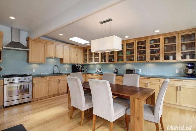 1040 Columbia Pl, Davis, CA 95616 photo 5