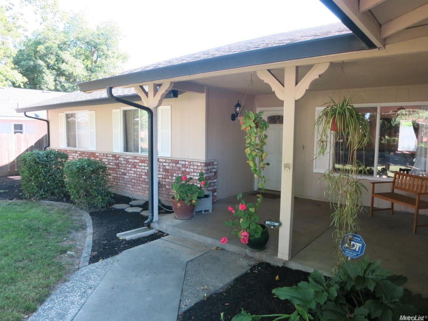 1312 Satariano Ln, Modesto, CA 95355 photo 3