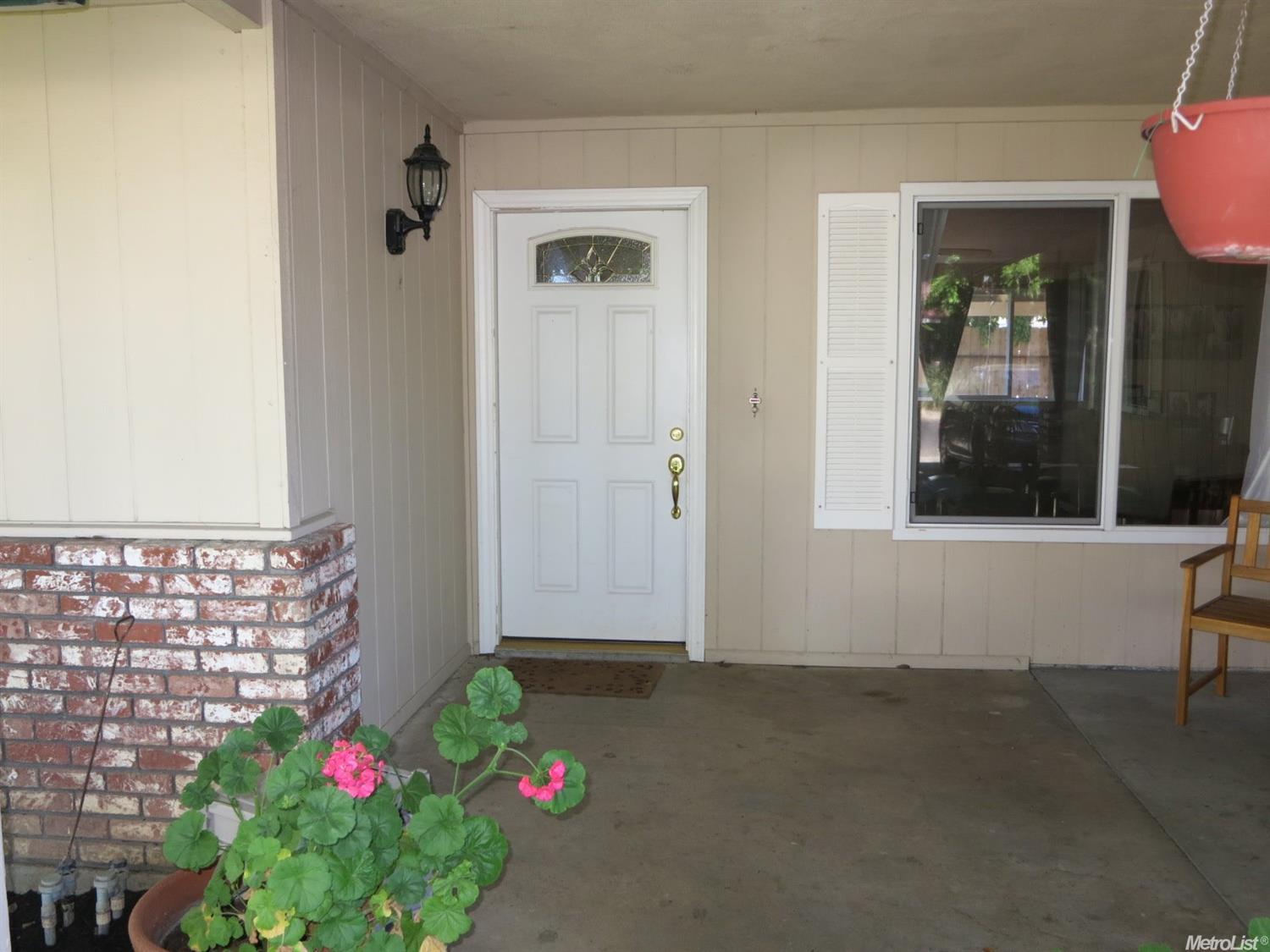 1312 Satariano Ln, Modesto, CA 95355 photo 4