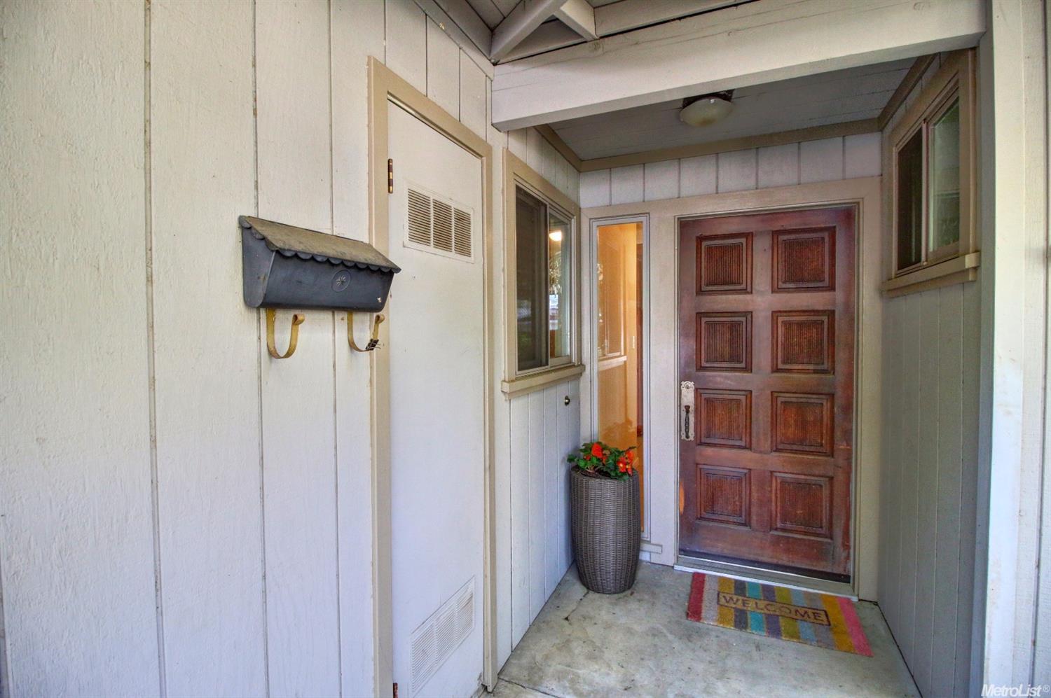 1226 Menlo Dr, Davis, CA 95616 photo 3
