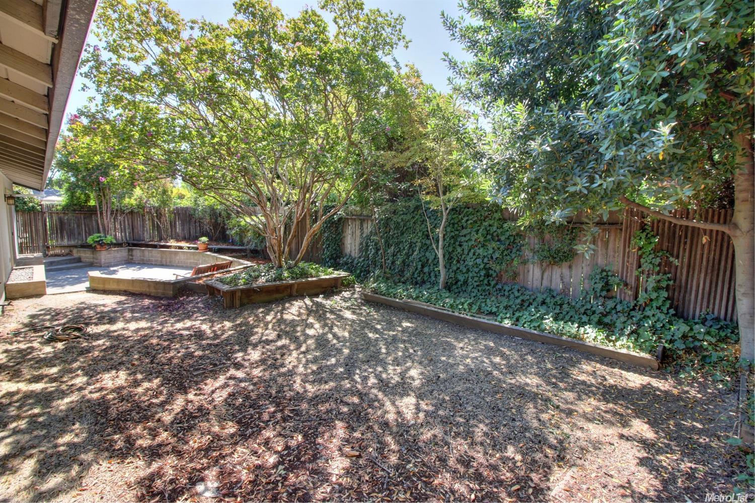 1226 Menlo Dr, Davis, CA 95616 photo 21