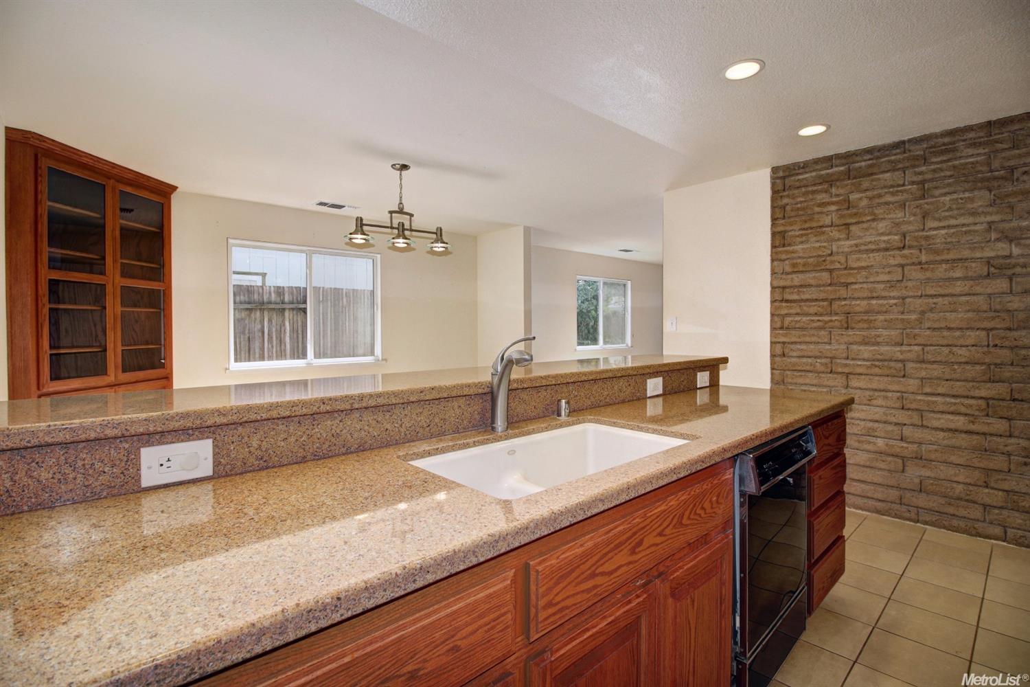 1226 Menlo Dr, Davis, CA 95616 photo 10