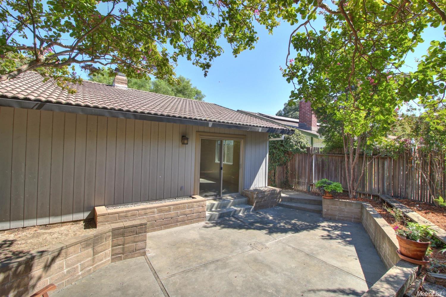 1226 Menlo Dr, Davis, CA 95616 photo 23