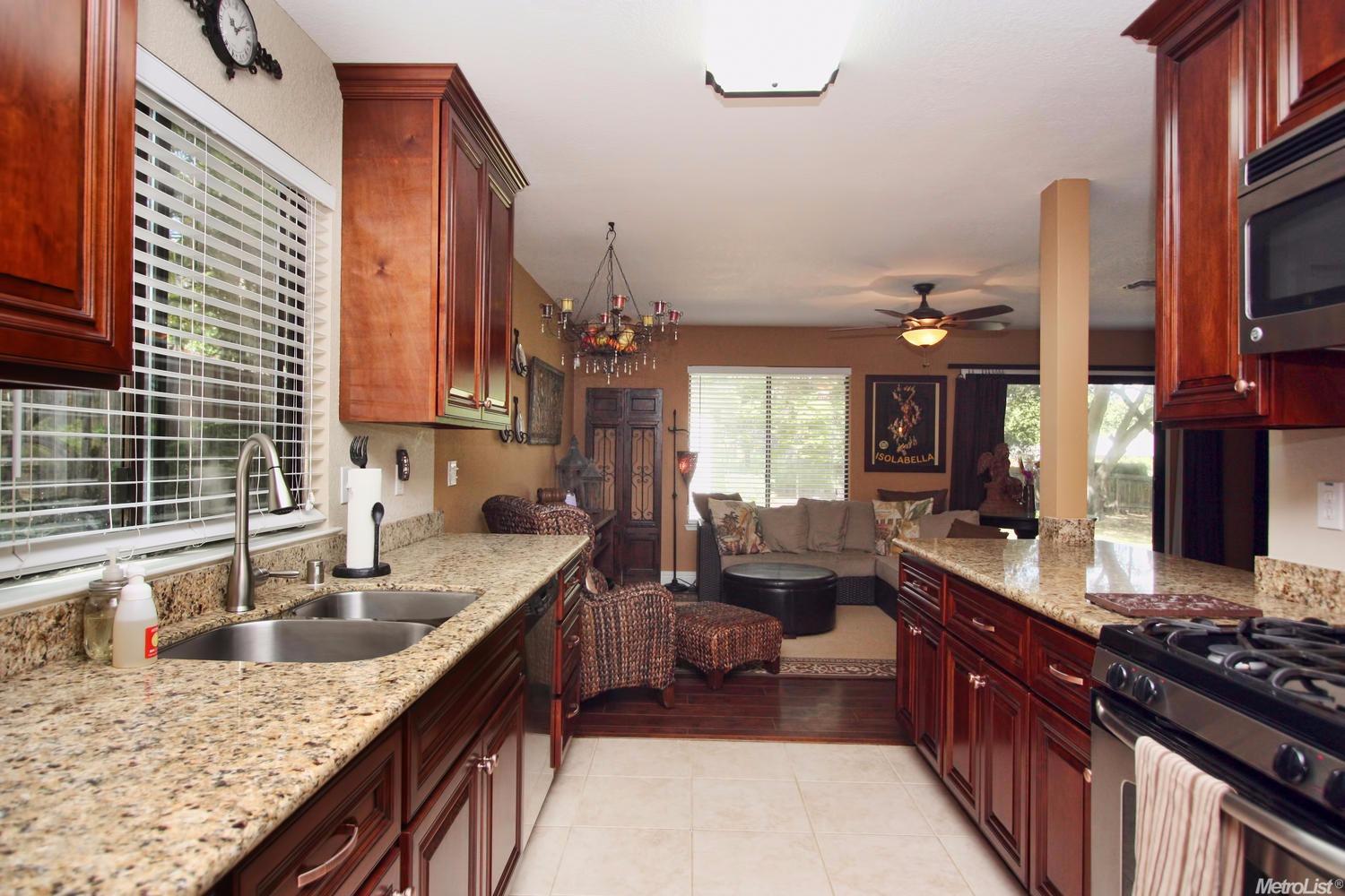 5401 Ydra Ct, Fair Oaks, CA 95628 photo 12