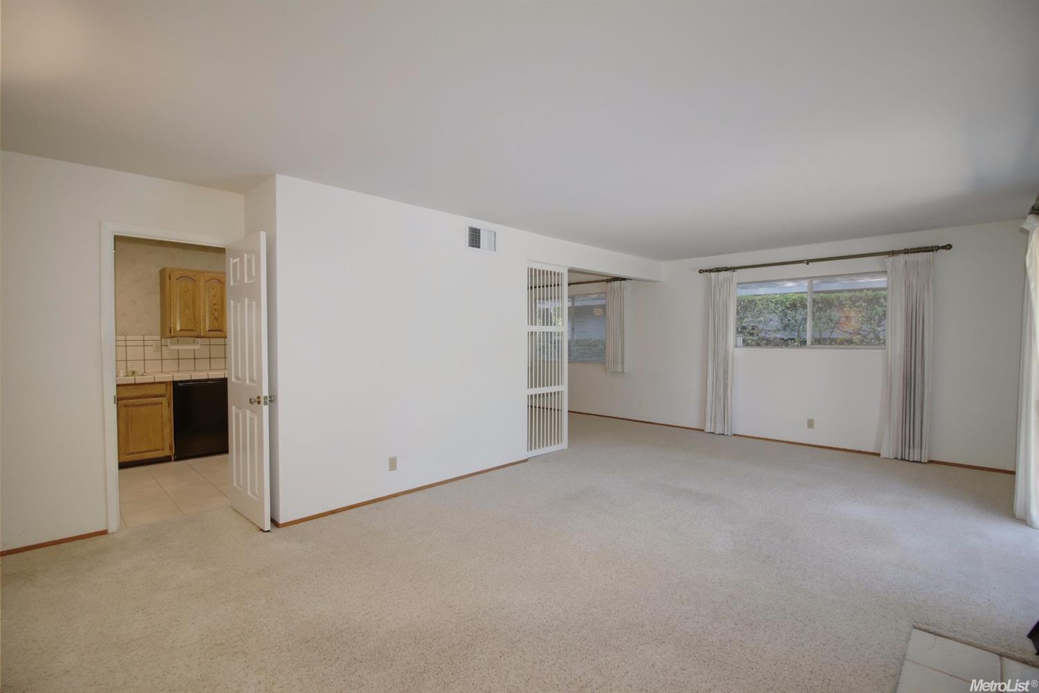 1301 Cedar Pl, Davis, CA 95616 photo 3