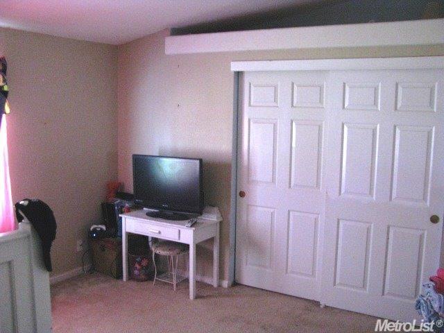 5048 Berkeley Rd, Hughson, CA 95326 photo 10