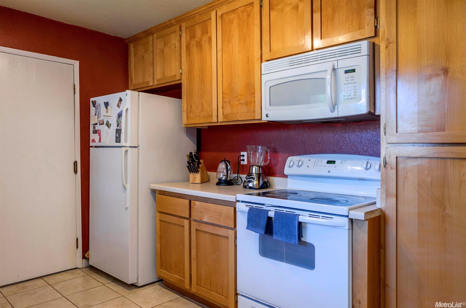 1419 Garrison St, Davis, CA 95616 photo 9