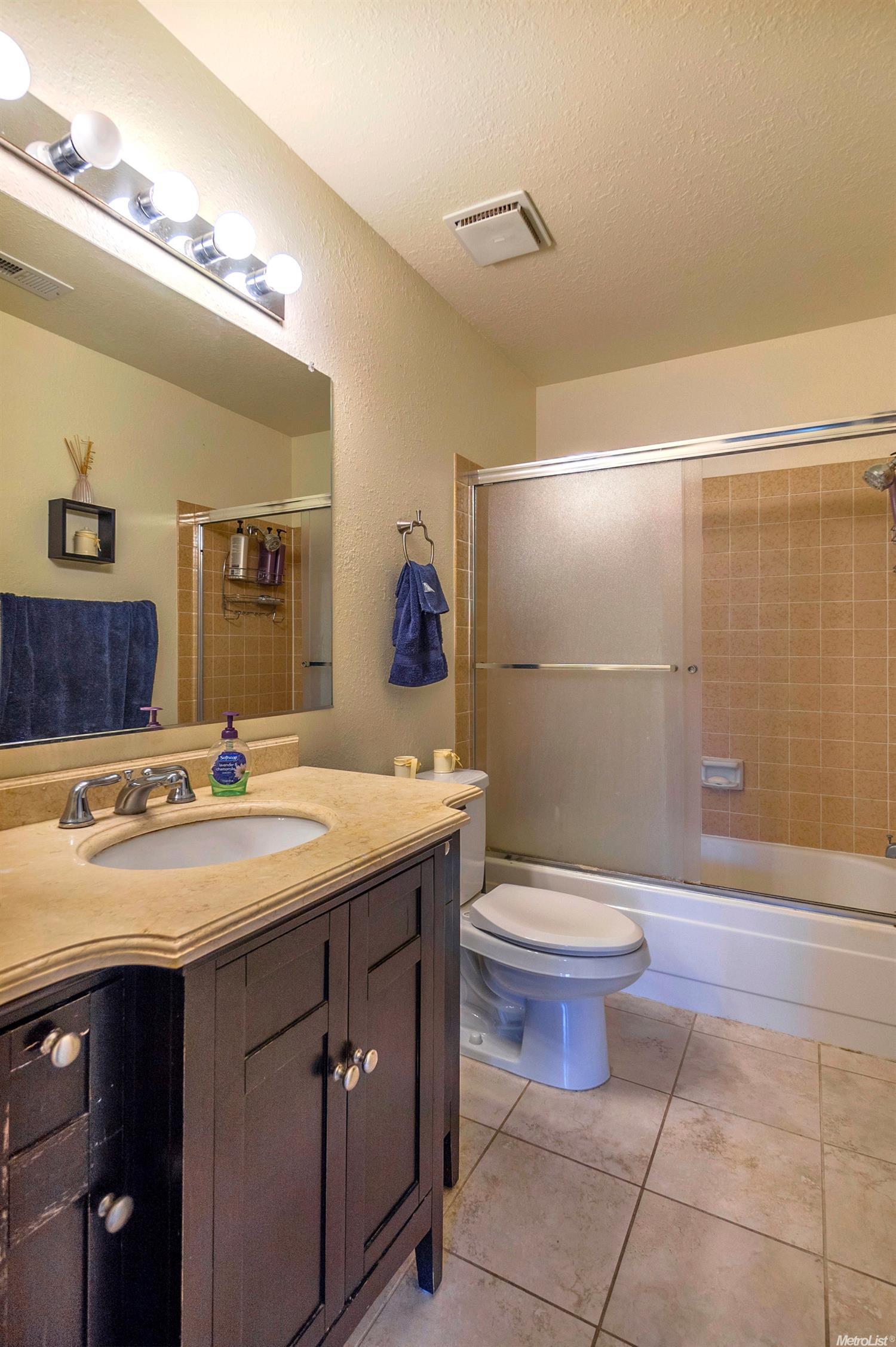 1419 Garrison St, Davis, CA 95616 photo 11